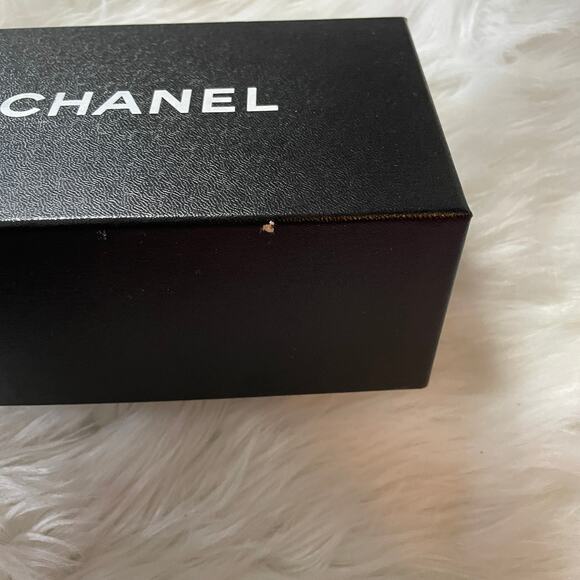 Chanel Sunglasses Empty box case booklet decor Replacement - Picture 3 of 8